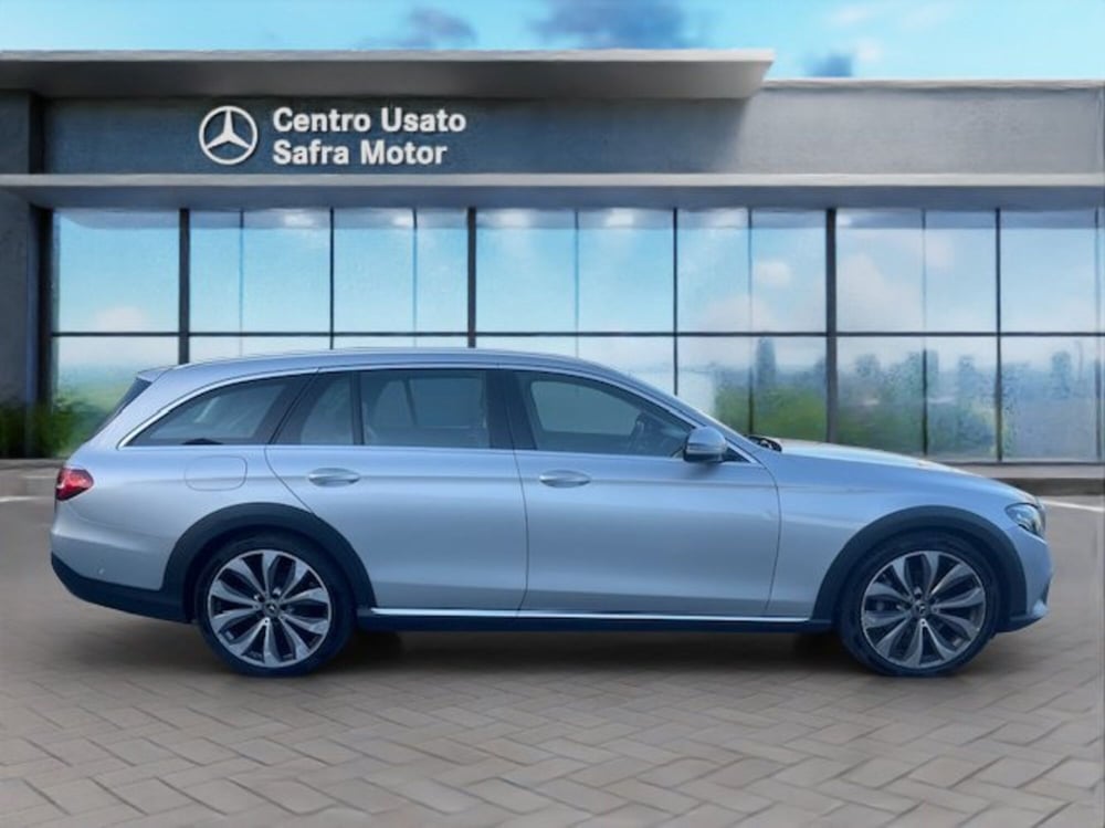 Mercedes-Benz Classe E Station Wagon usata a Cosenza (7)