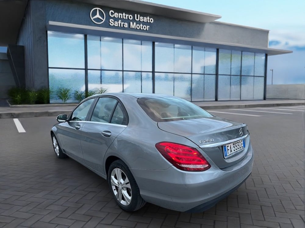 Mercedes-Benz Classe C usata a Cosenza (4)