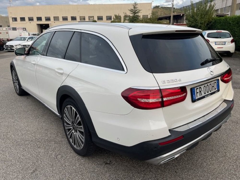 Mercedes-Benz Classe E Station Wagon usata a Cosenza (8)