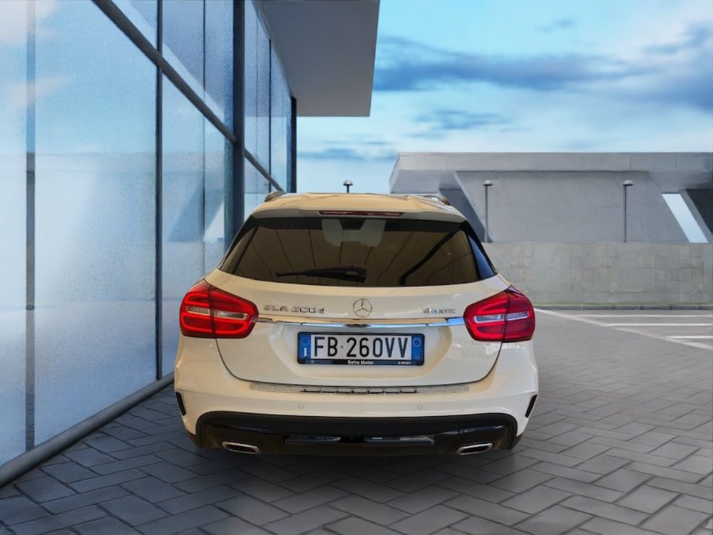 Mercedes-Benz GLA SUV usata a Cosenza (5)