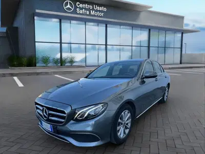 Mercedes-Benz Classe E 220 d 4Matic Auto Business Sport del 2020 usata a Rende