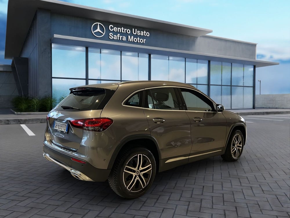 Mercedes-Benz GLA SUV usata a Cosenza (6)