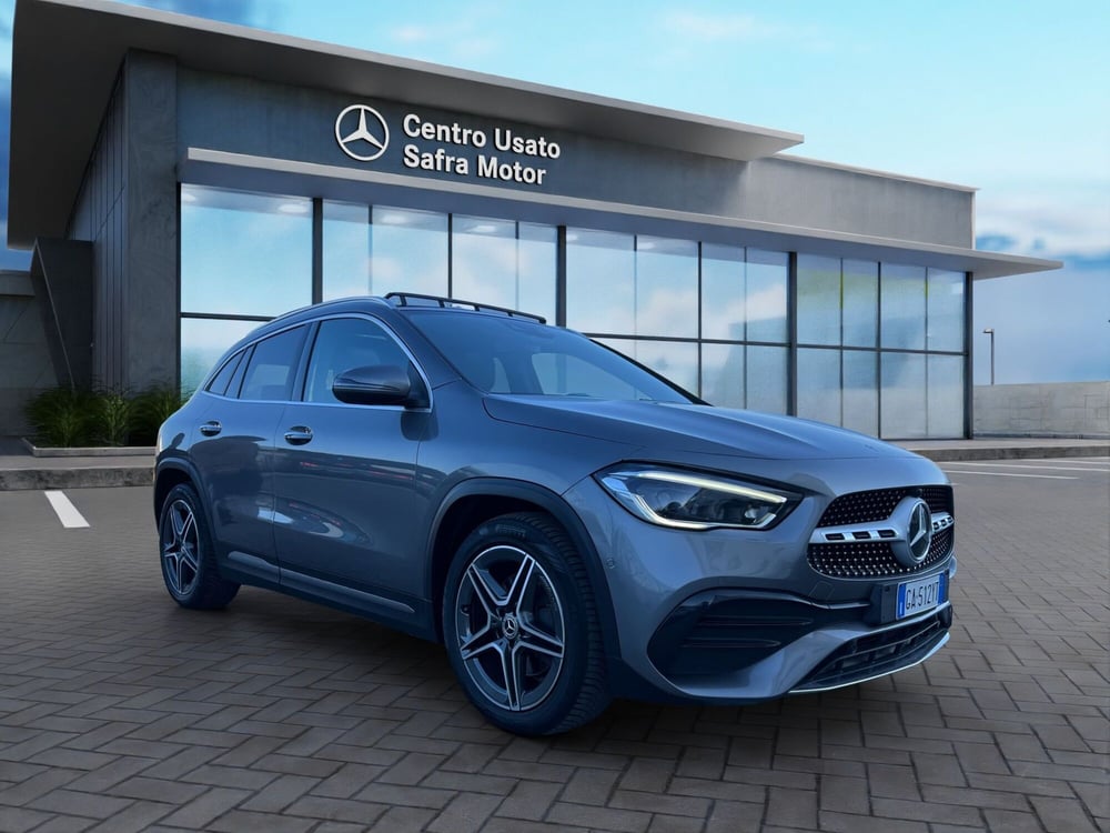 Mercedes-Benz GLA SUV usata a Cosenza