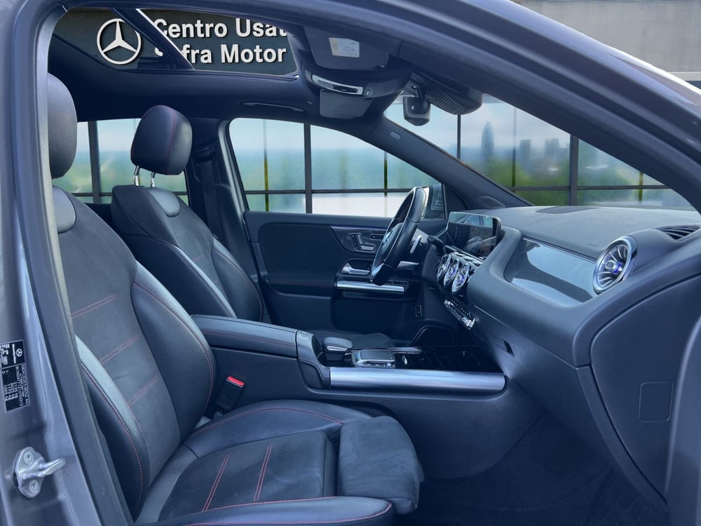 Mercedes-Benz GLA SUV usata a Cosenza (18)