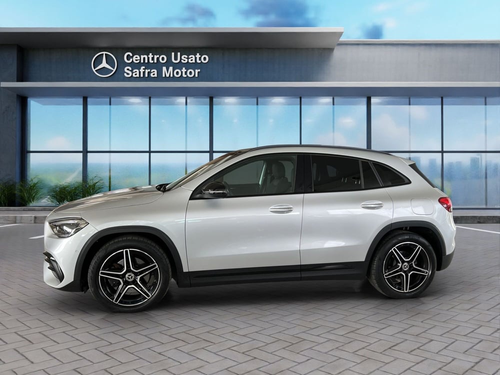 Mercedes-Benz GLA SUV usata a Cosenza (3)