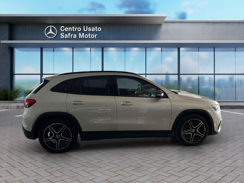 Mercedes-Benz GLA SUV usata a Cosenza (7)