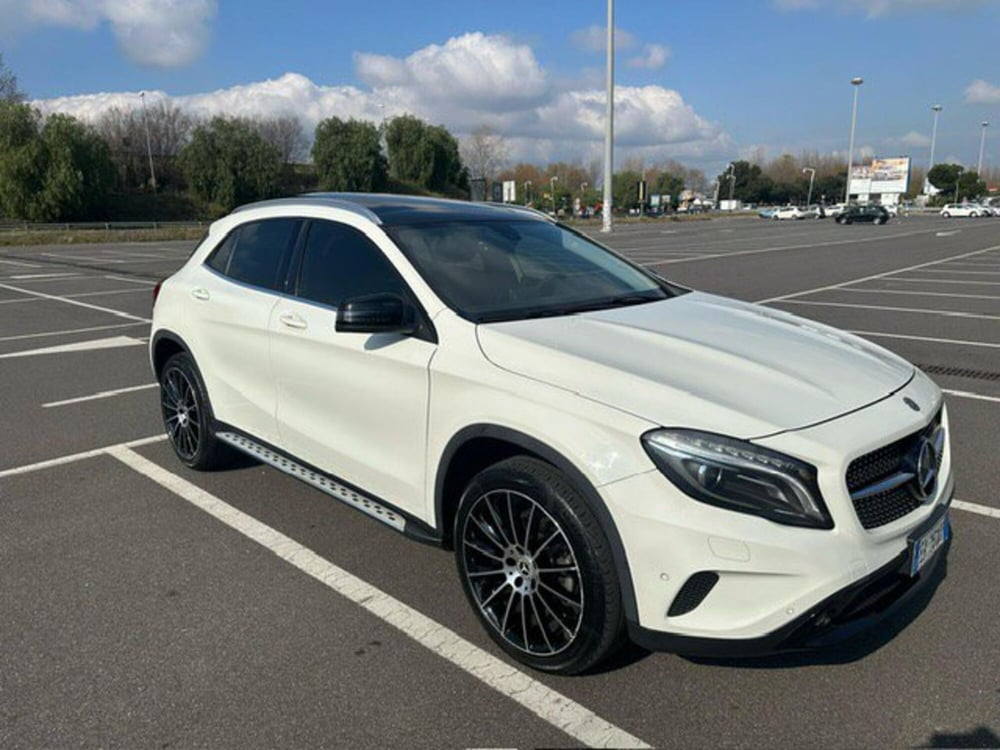 Mercedes-Benz GLA SUV usata a Cosenza