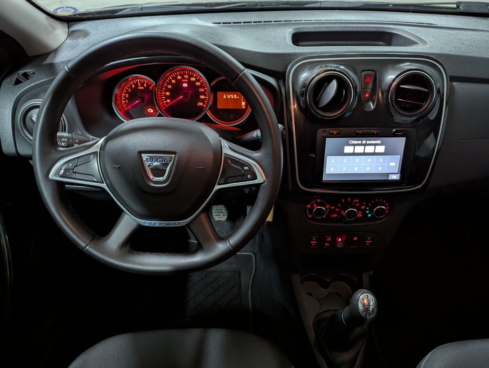 Dacia Sandero usata a Bolzano (9)