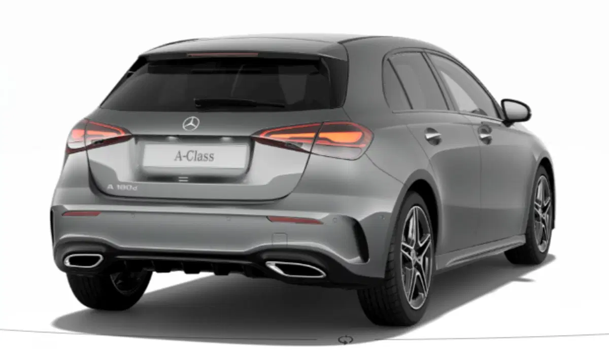 Mercedes-Benz Classe A Sedan nuova a Trento (3)