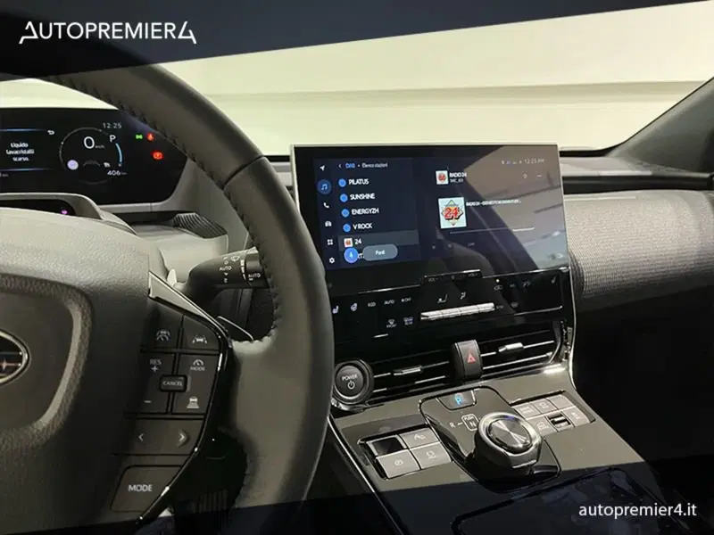 Subaru Solterra nuova a Como (15)
