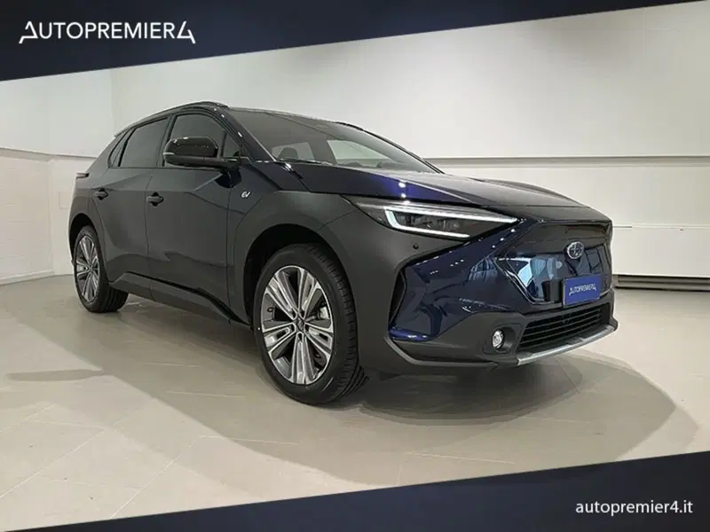 Subaru Solterra nuova a Como (3)