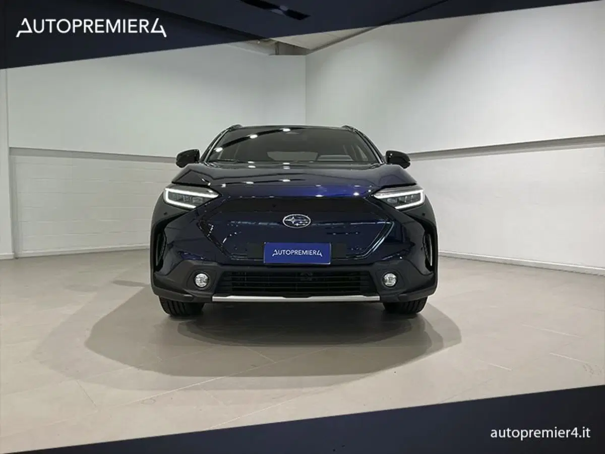 Subaru Solterra nuova a Como (4)