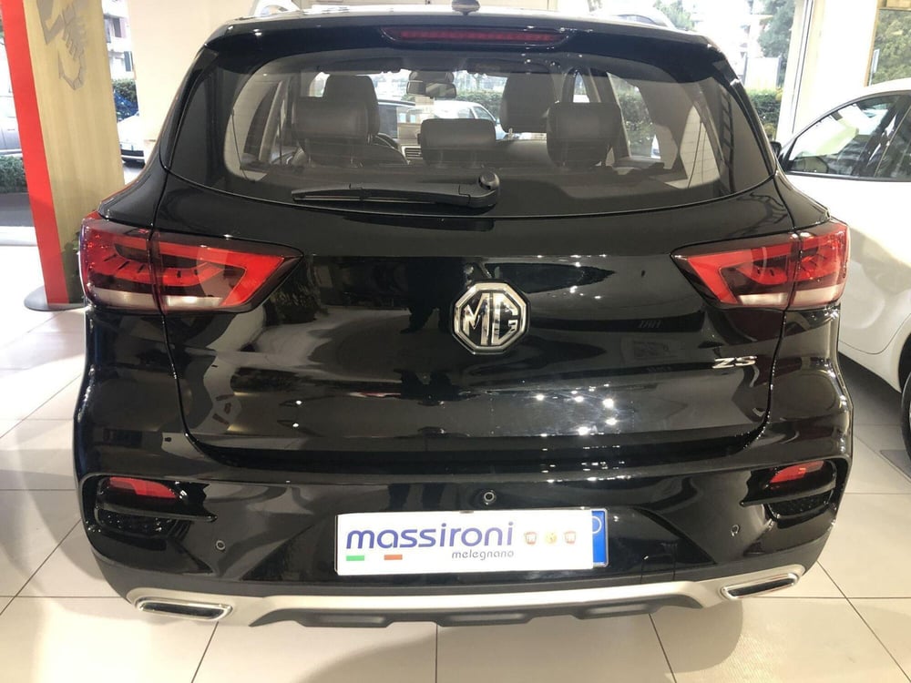 Mg ZS (2021-->) usata a Milano (17)