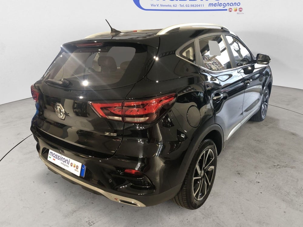 Mg ZS (2021-->) usata a Milano (4)