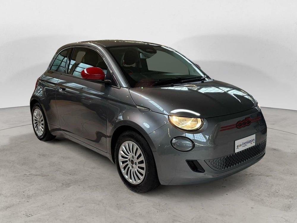 Fiat 500 usata a Milano (2)