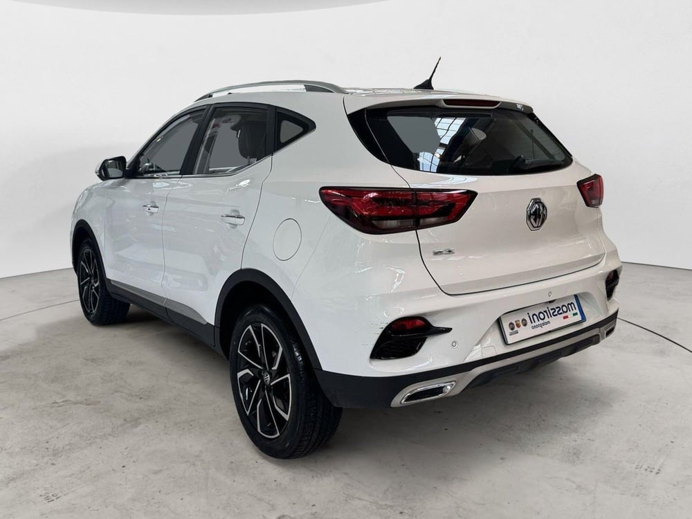 Mg ZS (2021-->) usata a Milano (4)