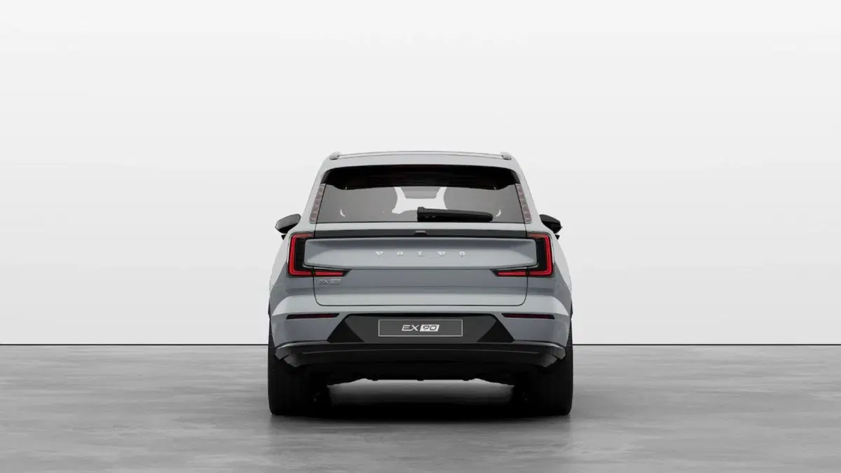 Volvo EX90 nuova a Como (4)