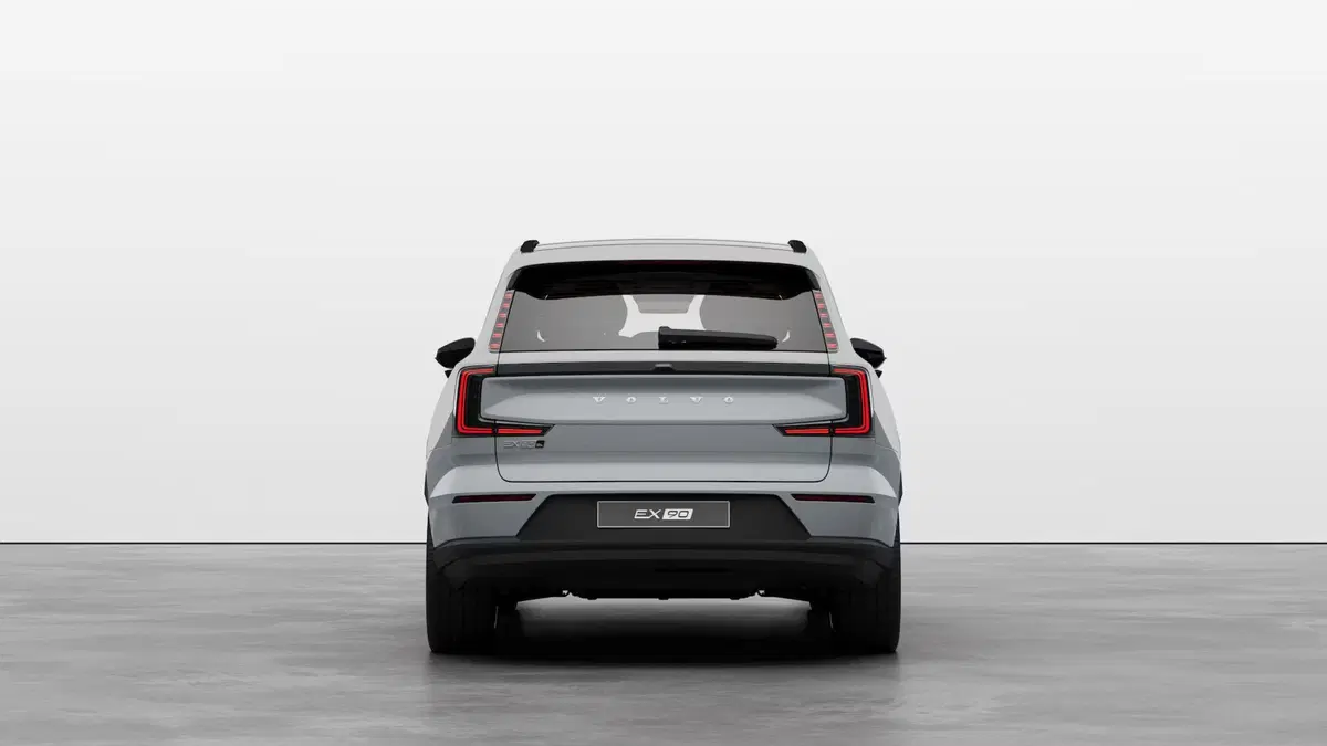 Volvo EX90 nuova a Como (3)