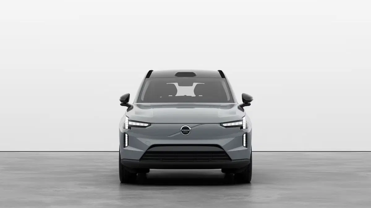Volvo EX90 nuova a Como (4)
