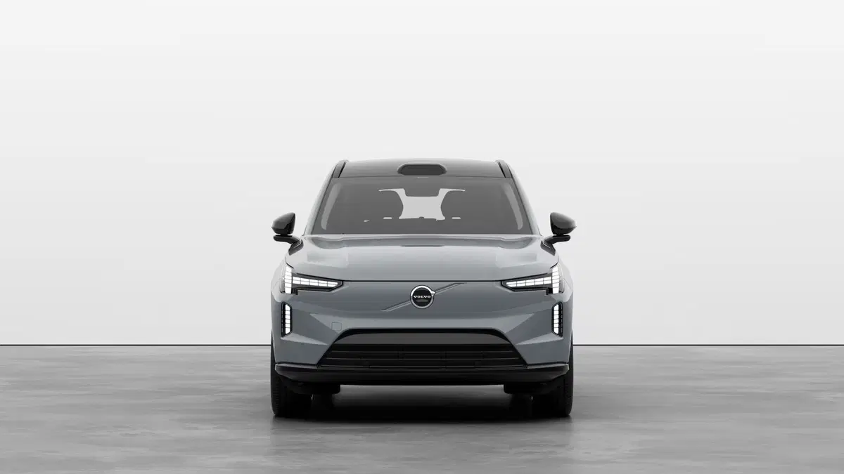 Volvo EX90 nuova a Como (2)