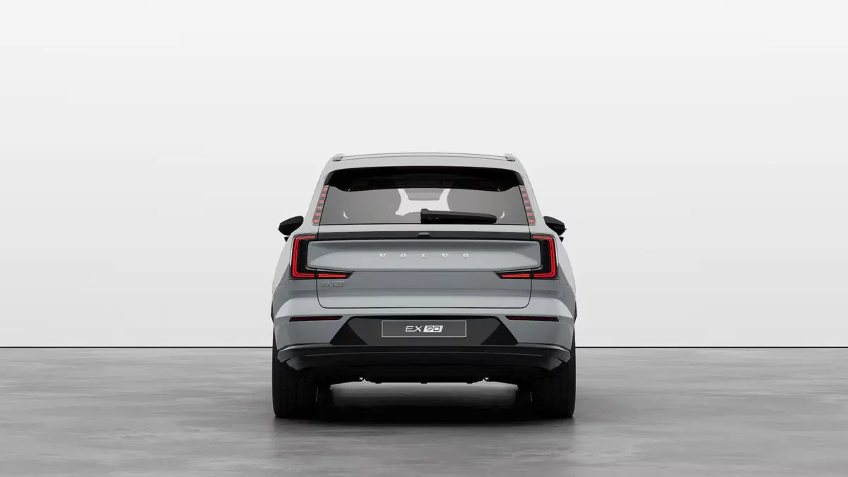 Volvo EX90 nuova a Como (5)