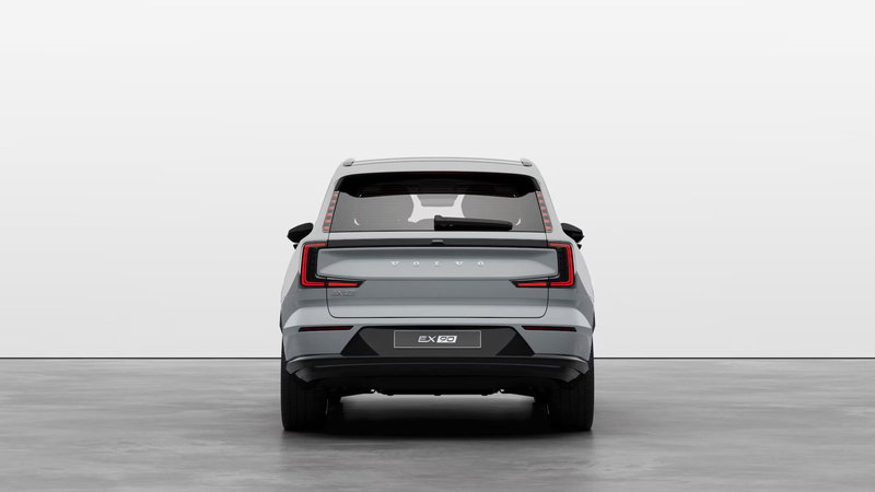 Volvo EX90 nuova a Como (5)