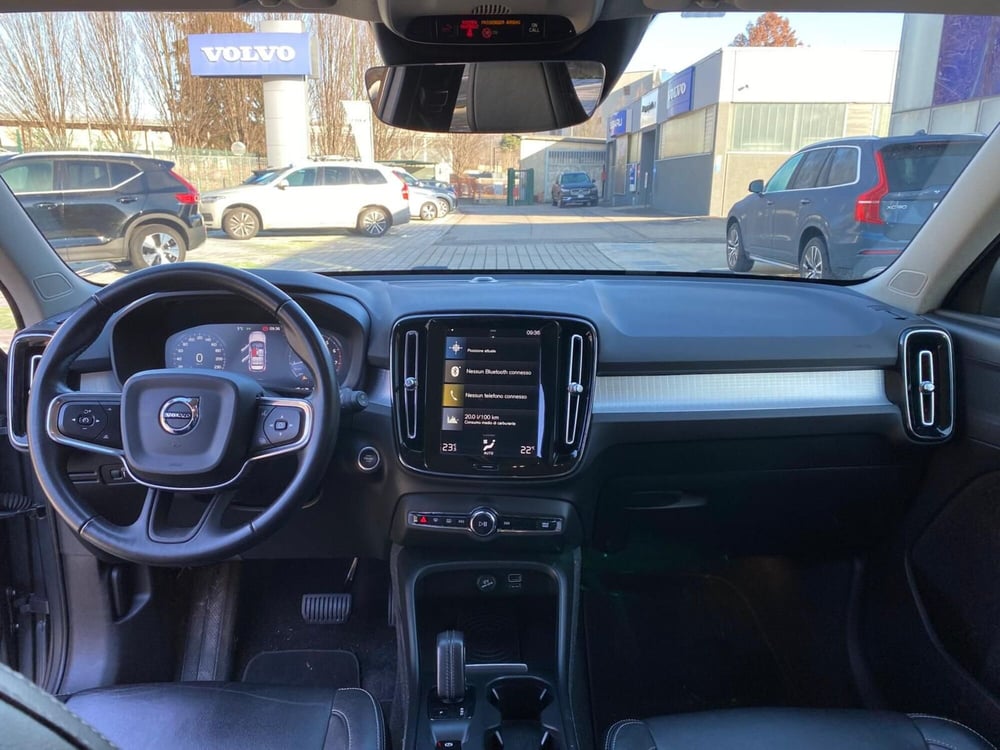 Volvo XC40 usata a Como (12)