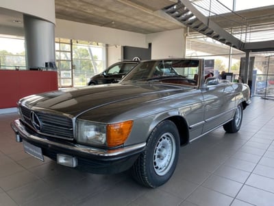 Mercedes-Benz 350 Cabrio 350 SL Roadster del 1972 usata a Montecosaro