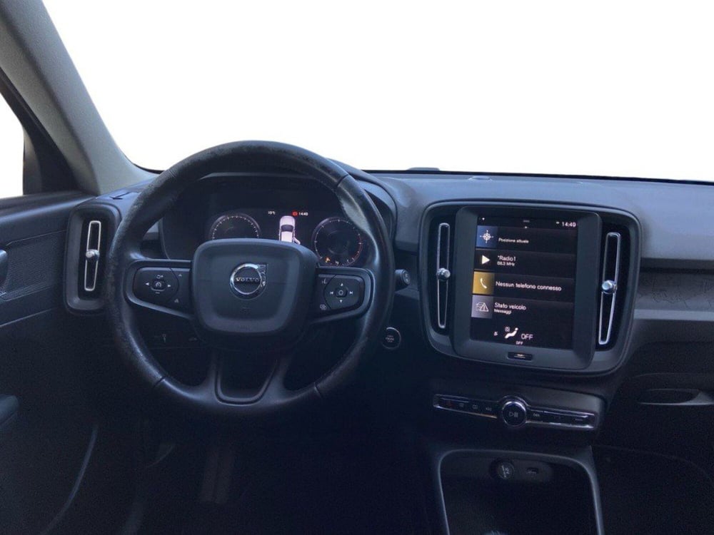 Volvo XC40 usata a Ancona (11)