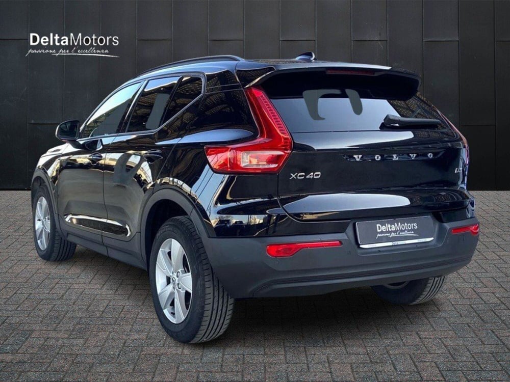 Volvo XC40 usata a Ancona (5)