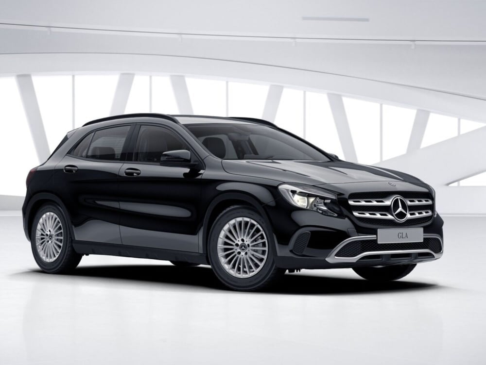 Mercedes-Benz GLA SUV usata a Ancona