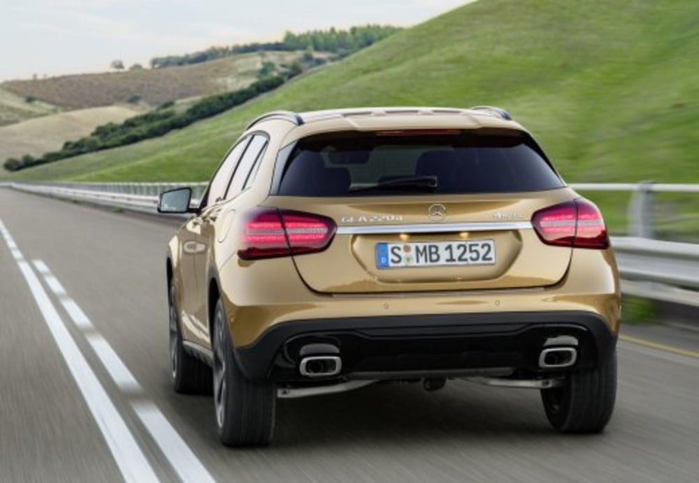 Mercedes-Benz GLA SUV usata a Ancona (13)