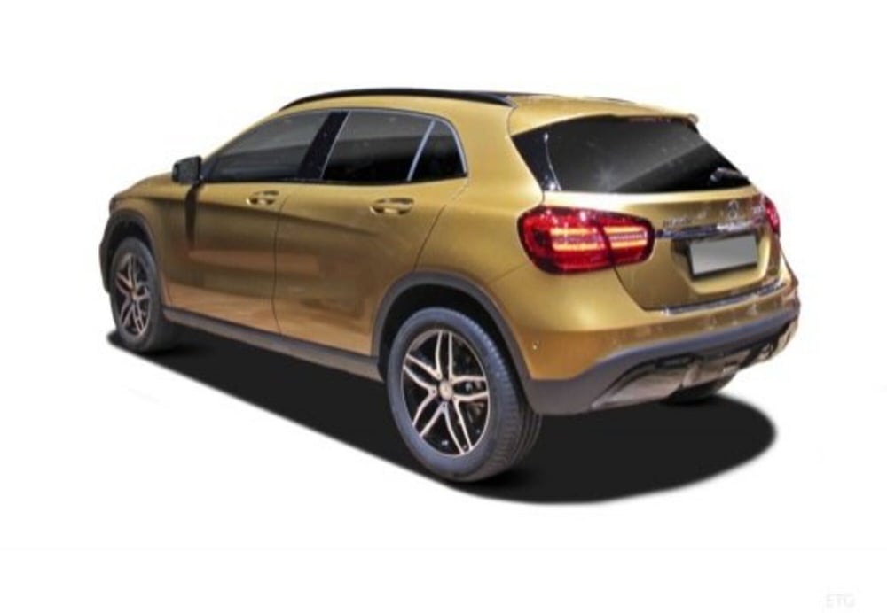 Mercedes-Benz GLA SUV usata a Ancona (9)