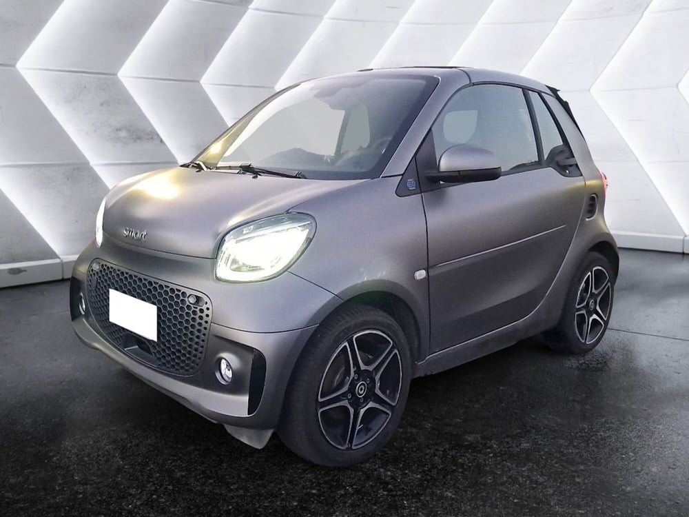 smart Fortwo Cabrio usata a Salerno