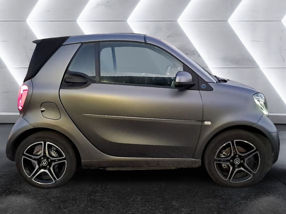 smart Fortwo Cabrio usata a Salerno (8)