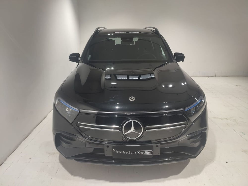 Mercedes-Benz EQB usata a Napoli (2)