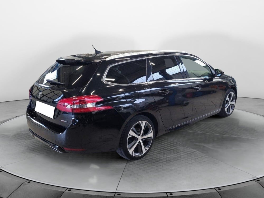 Peugeot 308 SW usata a Siena (4)