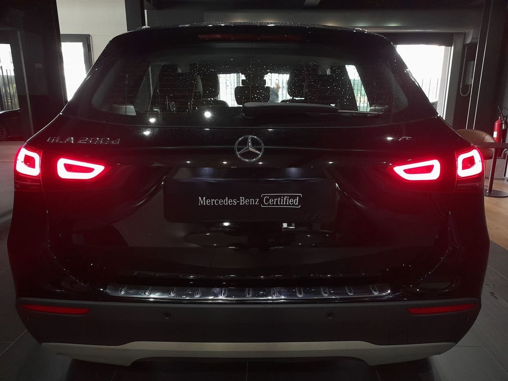 Mercedes-Benz GLA SUV usata a Napoli (4)