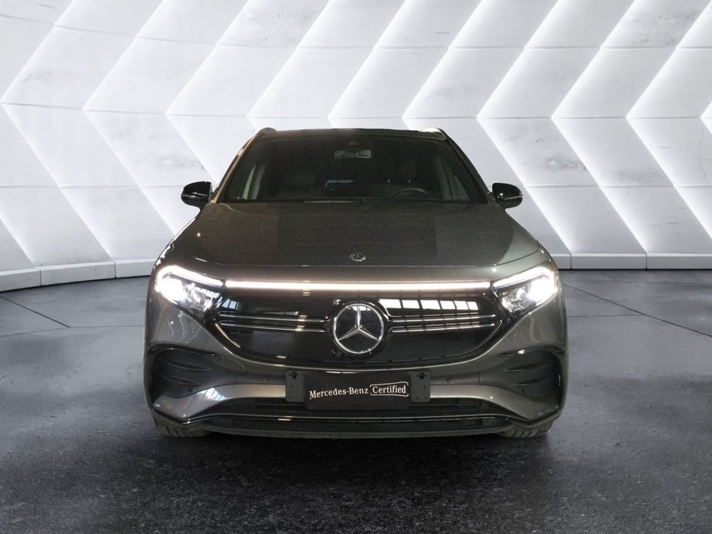 Mercedes-Benz EQA usata a Caserta (2)