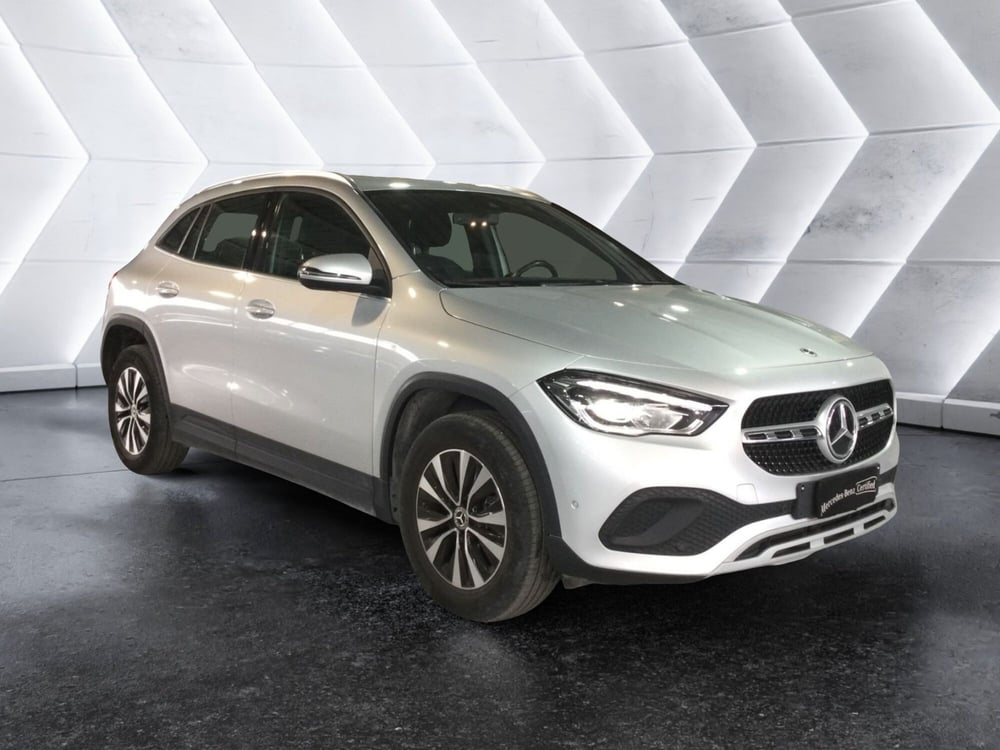 Mercedes-Benz GLA SUV usata a Caserta (3)