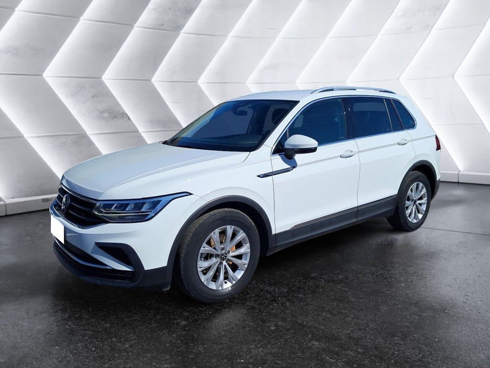 Volkswagen Tiguan usata a Salerno