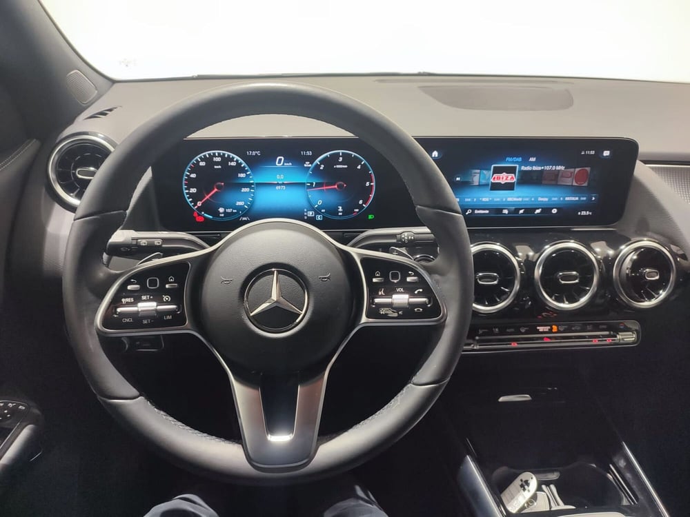 Mercedes-Benz GLA SUV usata a Napoli (12)