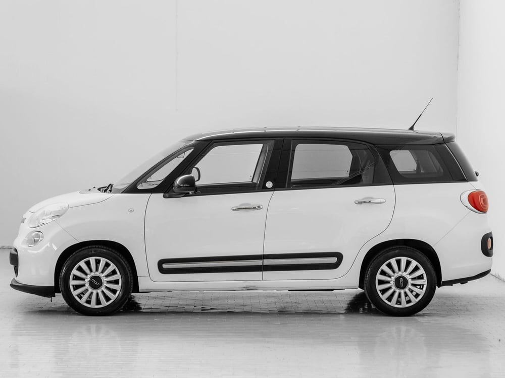 Fiat 500L Living usata a Prato (2)