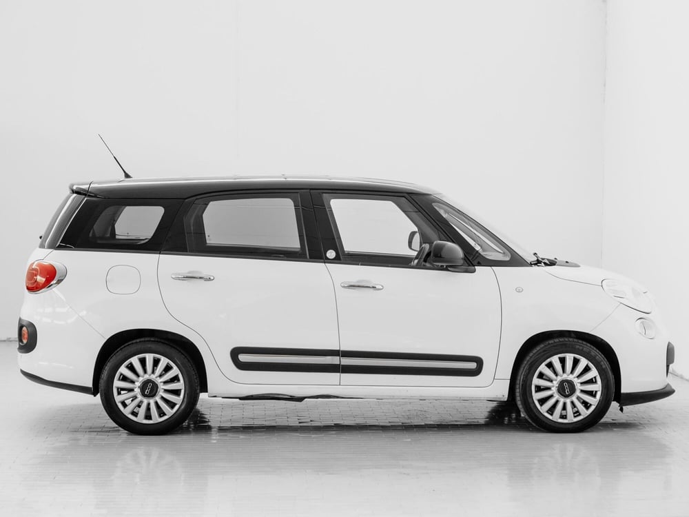 Fiat 500L Living usata a Prato (4)