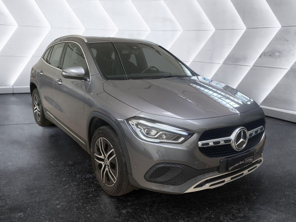 Mercedes-Benz GLA SUV usata a Napoli (5)