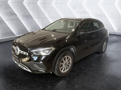 Mercedes-Benz GLA SUV 180 d Automatic Business del 2023 usata a Napoli