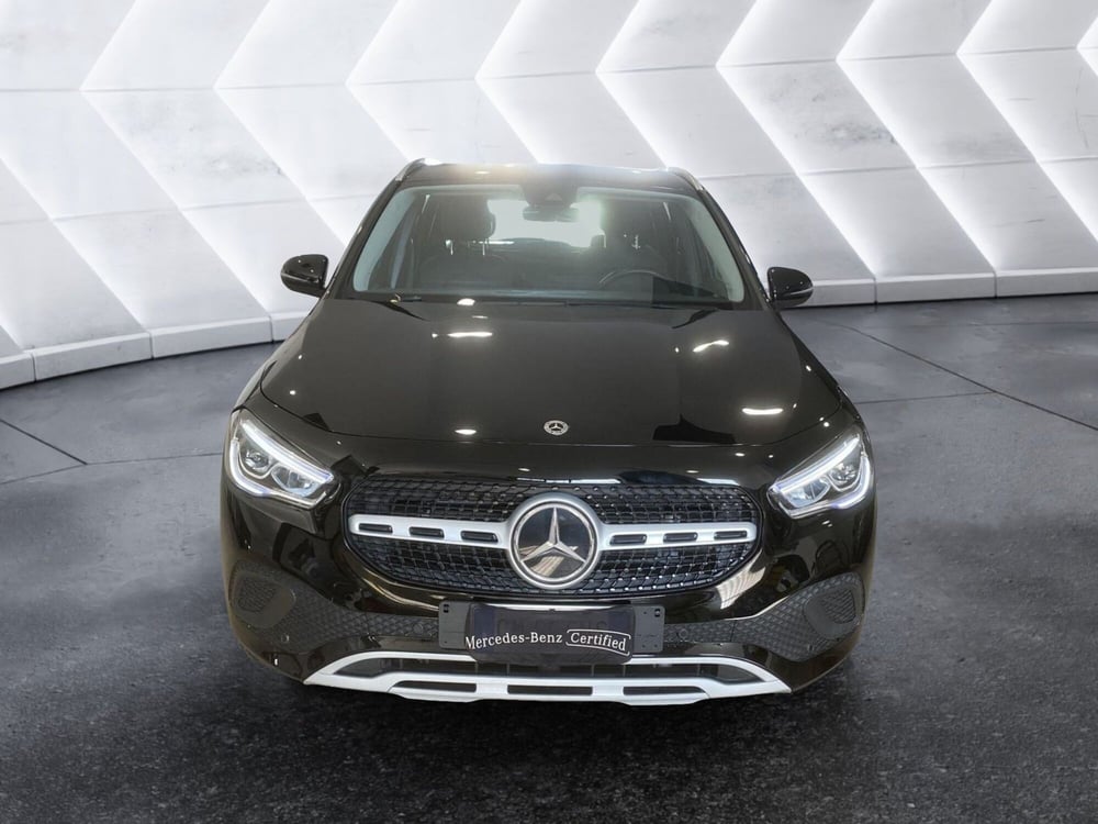 Mercedes-Benz GLA SUV usata a Napoli (2)