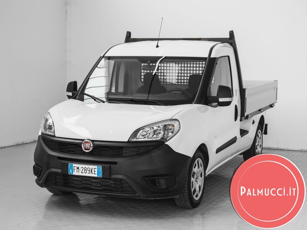 Fiat Doblò Furgone usata a Prato