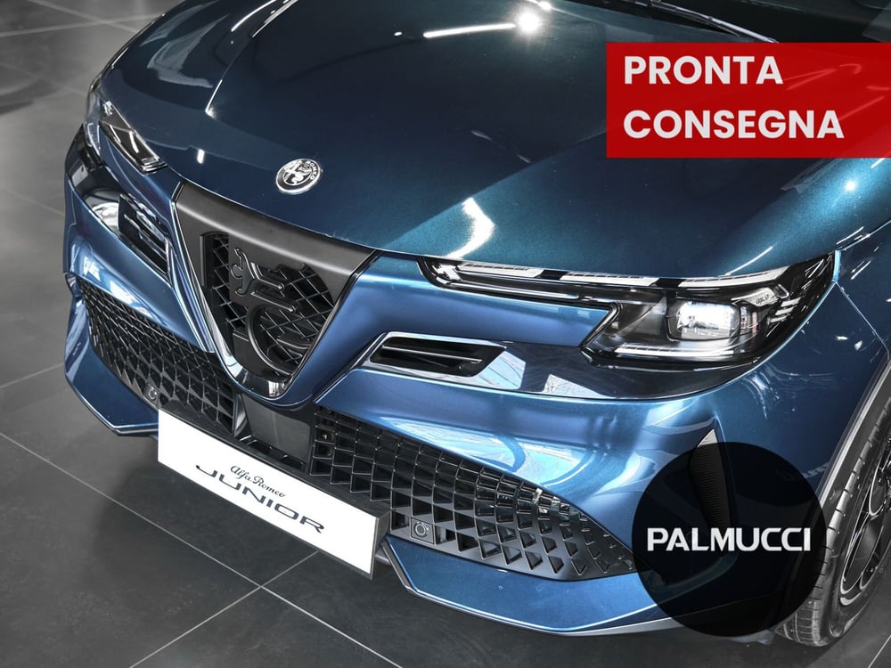 Alfa Romeo Junior nuova a Prato (4)