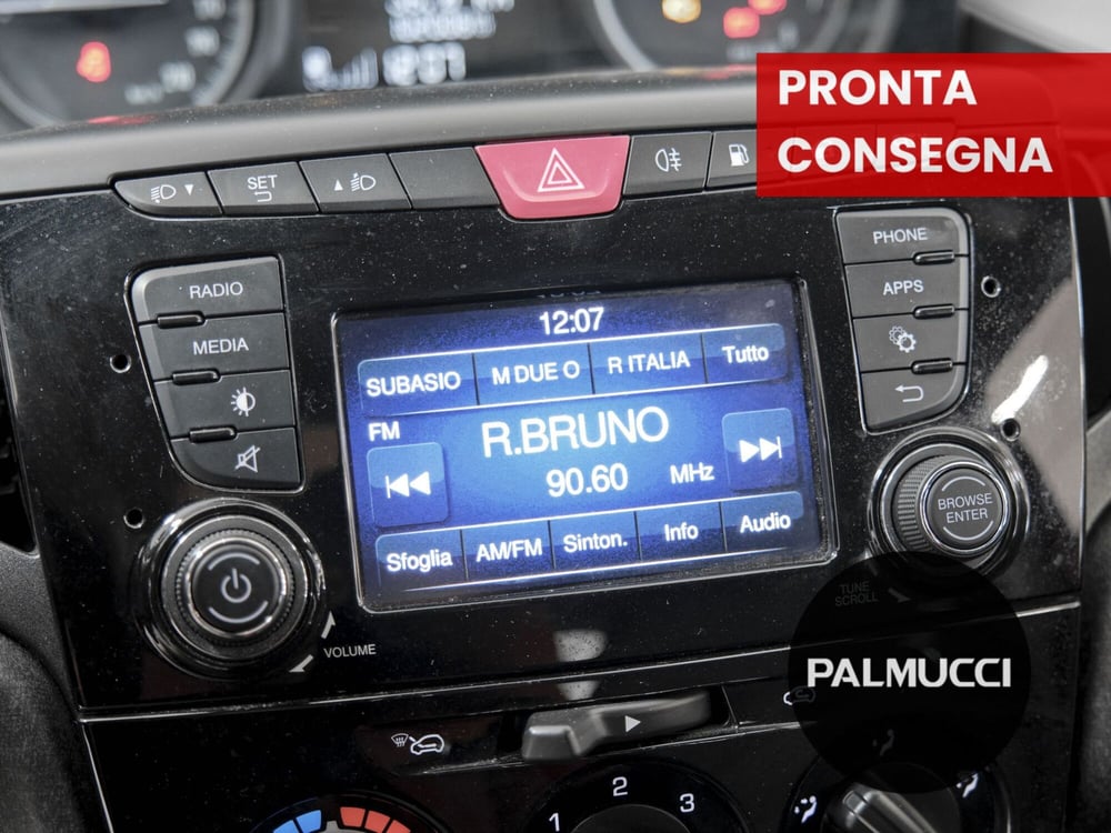 Lancia Ypsilon usata a Prato (11)